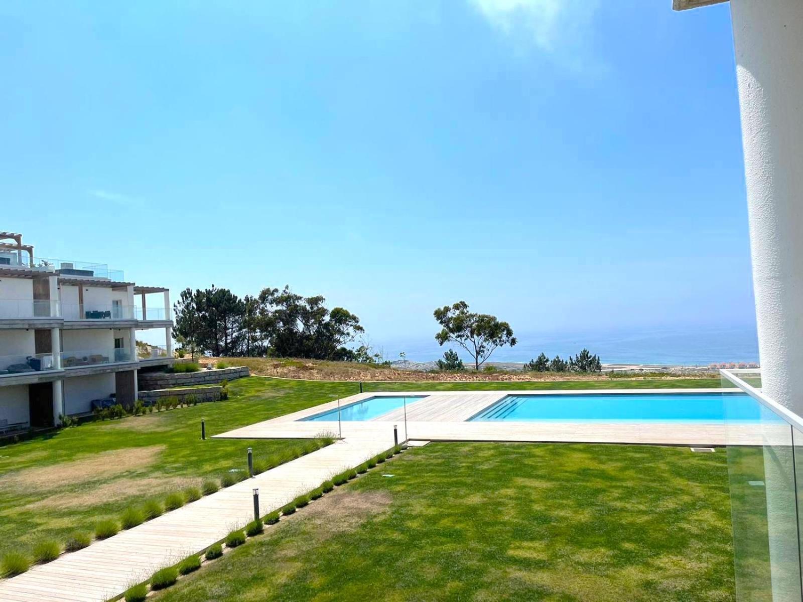 Mar A Vista - Condominium With Pool, Gym And Sea Views Nazaré Kültér fotó
