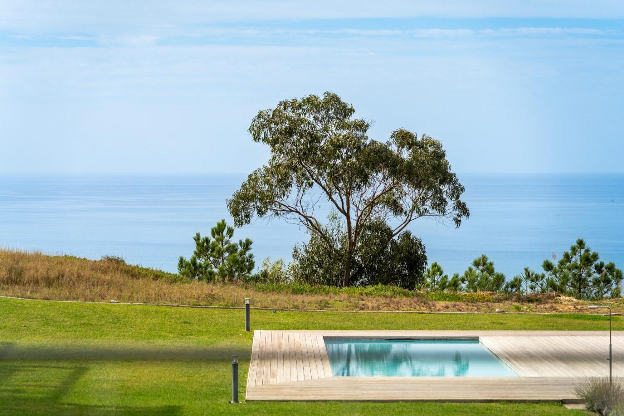 Mar A Vista - Condominium With Pool, Gym And Sea Views Nazaré Kültér fotó