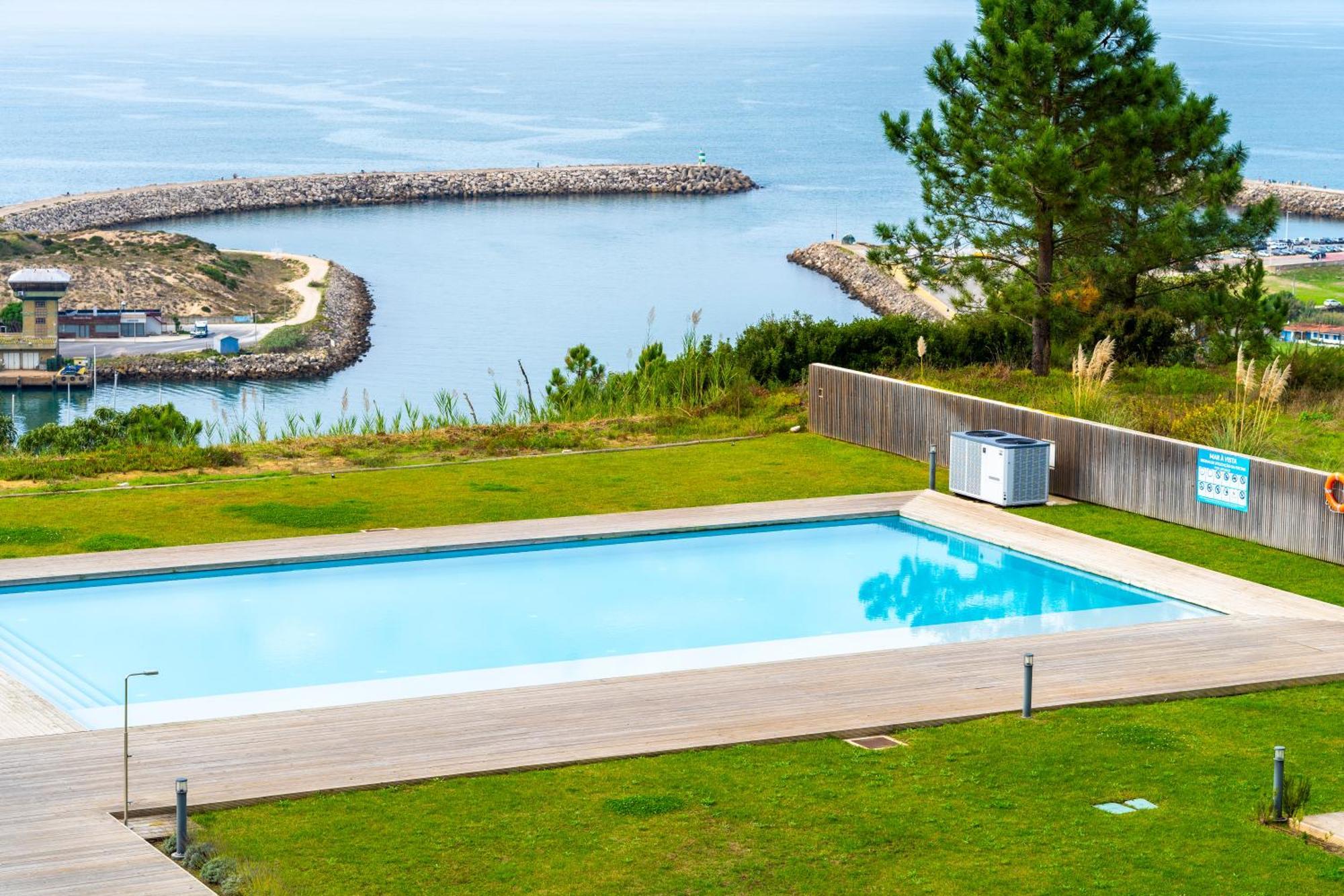 Mar A Vista - Condominium With Pool, Gym And Sea Views Nazaré Szoba fotó